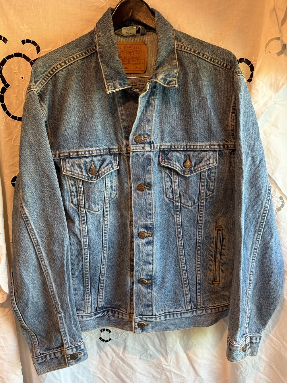 Vintage Levi’s 70507-0389 Denim Trucker Jacket Men’s L 90s Y2K